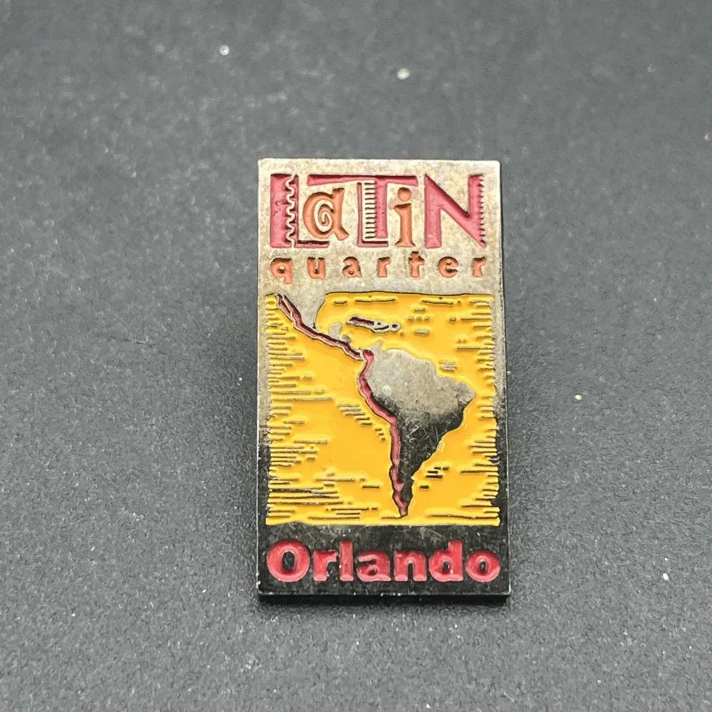 Latin Quarter Orlando Florida South America Lapel Hat Pin